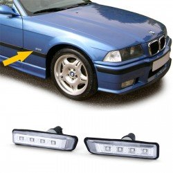 BMW E36 valkoiset LED kromivilkut
